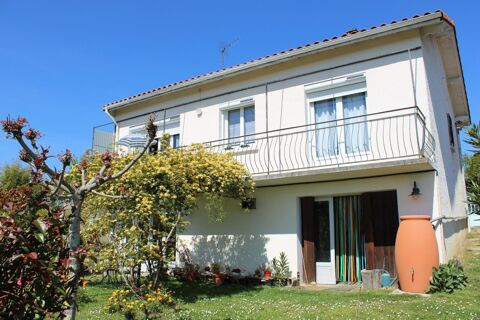   Maison avec vue Pyr�n�es � 3 chambres � jardin � calme et potentiel. Maison - 6 pi�ce(s) - 100 m�