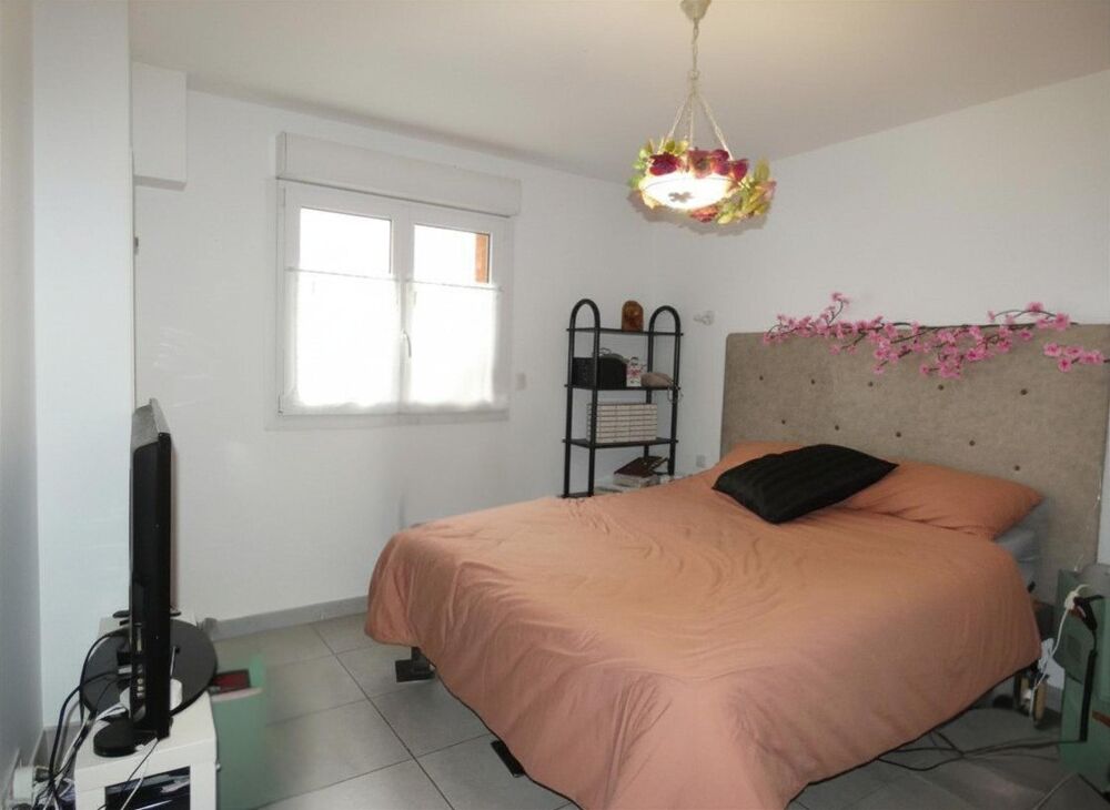 Vente Maison Maison 4 chambres climatisée avec panneaux solaires – village toutes commodités Olonzac