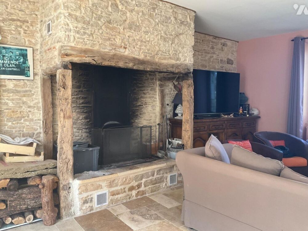 Vente Maison Ensemble immobilier composé d'une maison d'habitation, d'un séjoir à tabac, d'une sépendances en pierre non attennate, piscine e Salviac
