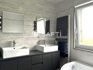  Maison � vendre 10 pi�ces 190 m�