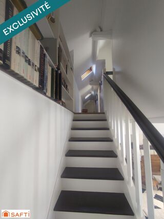  Maison � vendre 8 pi�ces 275 m�