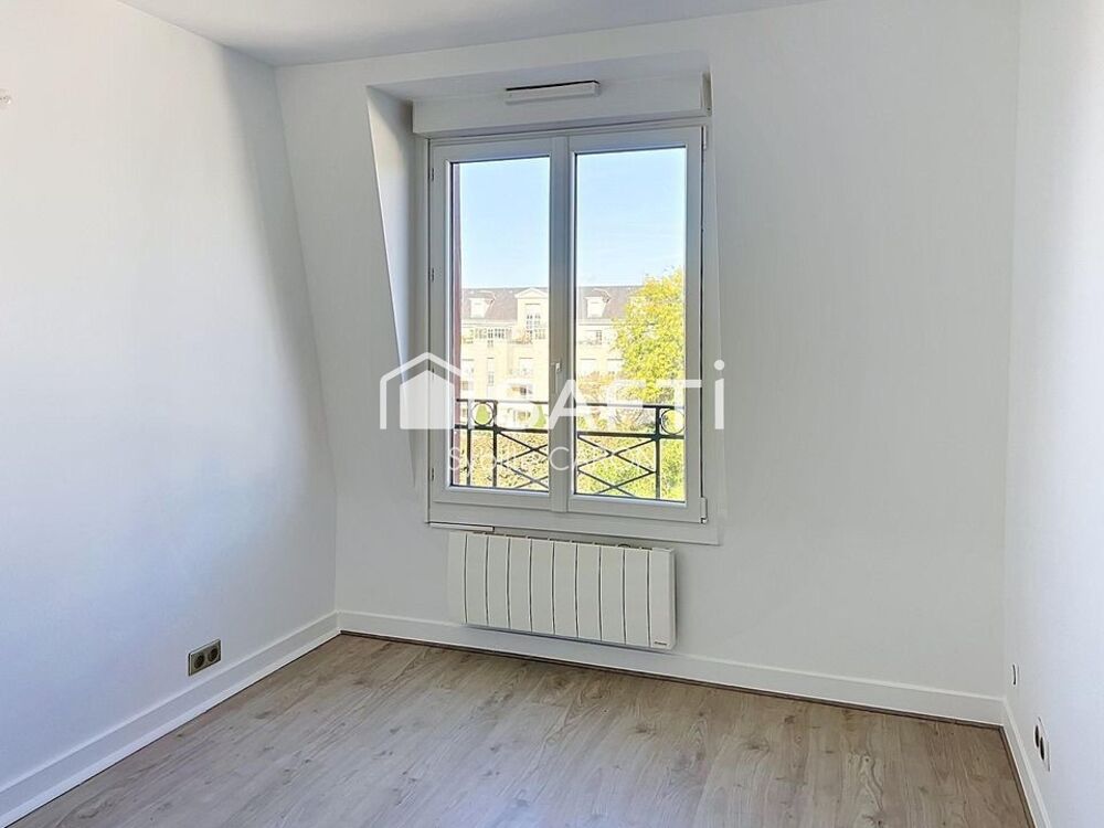 Vente Appartement Dernier étage – DPE D – Rénové – À 6 min à pied du T6 Chatillon
