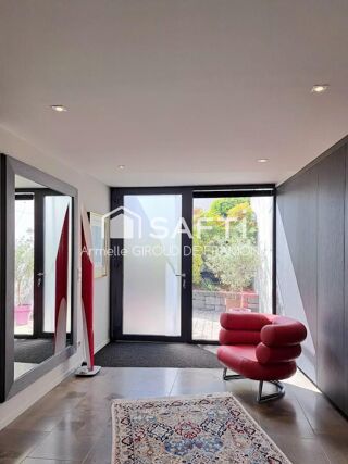  Maison à vendre 8 pièces 236 m²