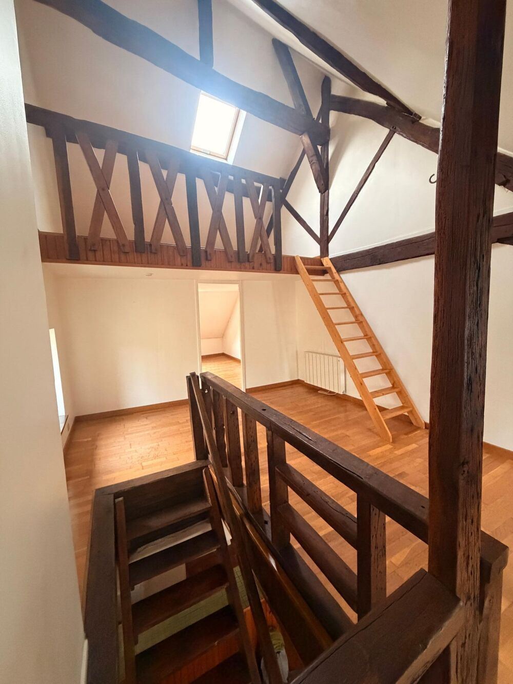 L'allure d'un triplex, l'âme d'un foyer