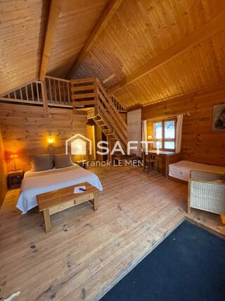  Maison  vendre 15 + pices 1020 m