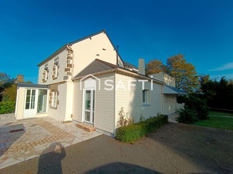   Safti-Benjamin Marcouiller vous propose : maison 7 pices avec piscine. Maison - 7 pice(s) - 139 m