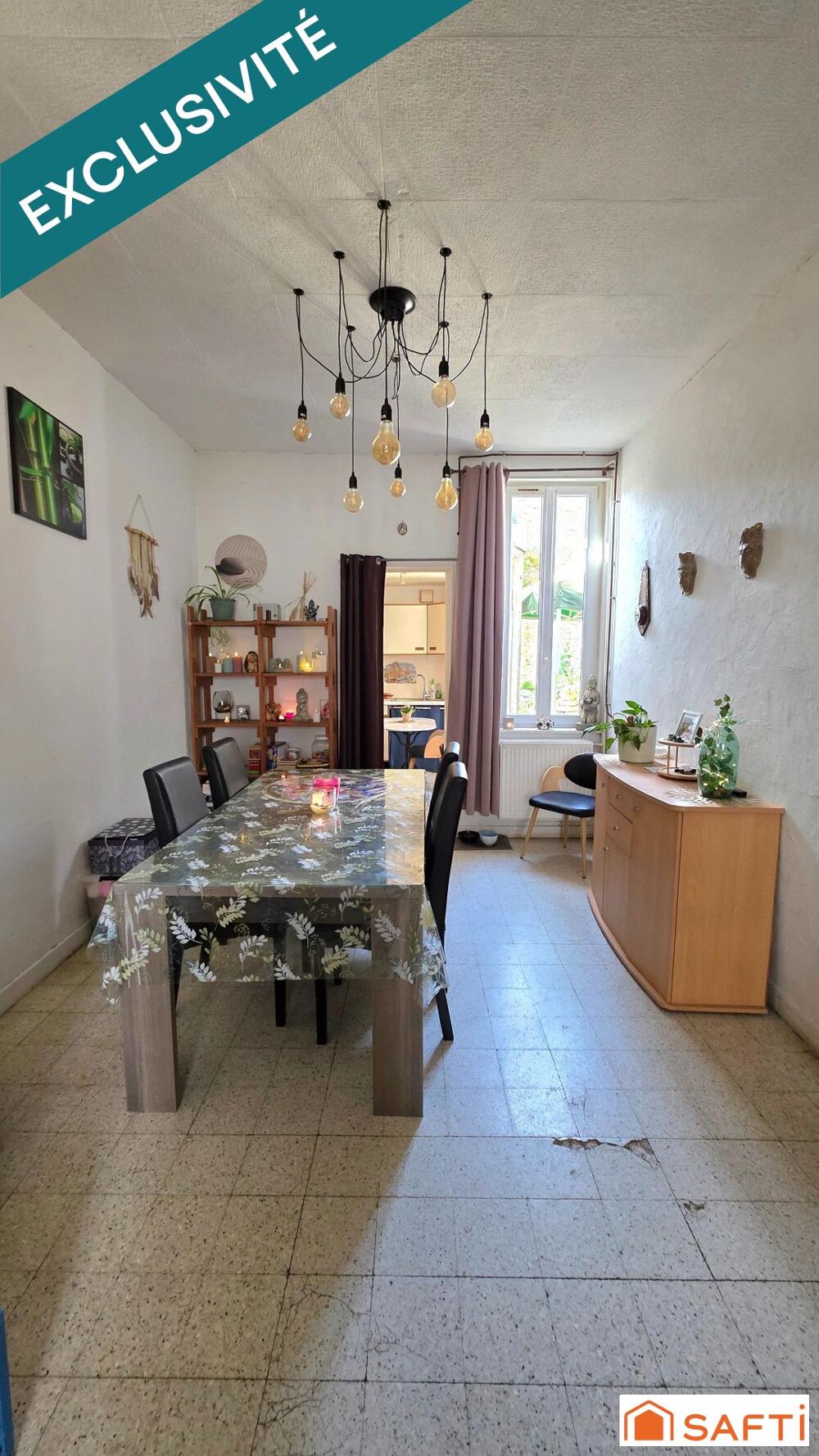 Maison T6 avec cour à rénover