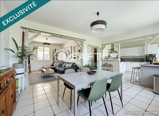  Maison � vendre 8 pi�ces 203 m�