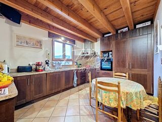  Maison  vendre 6 pices 186 m