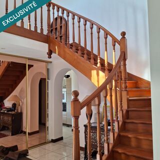  Maison � vendre 7 pi�ces 252 m�