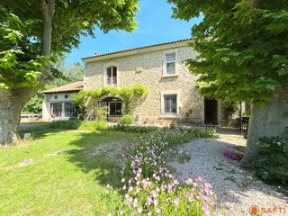  Maison � vendre 7 pi�ces 227 m�