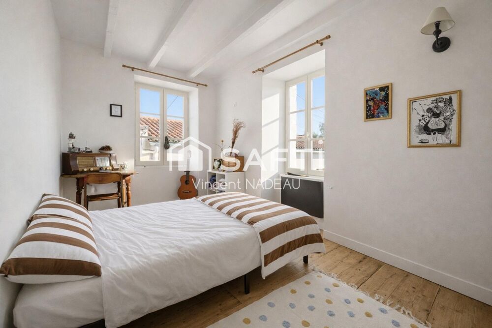 Maison en pierre - 5 pièces - 145m²