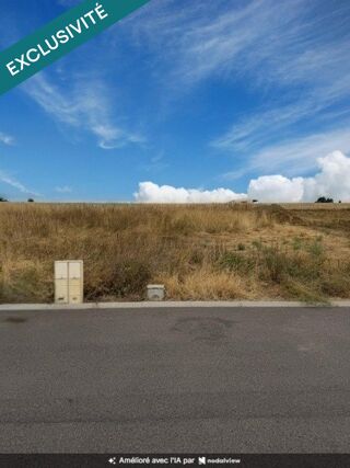  Terrain à vendre 587 m²