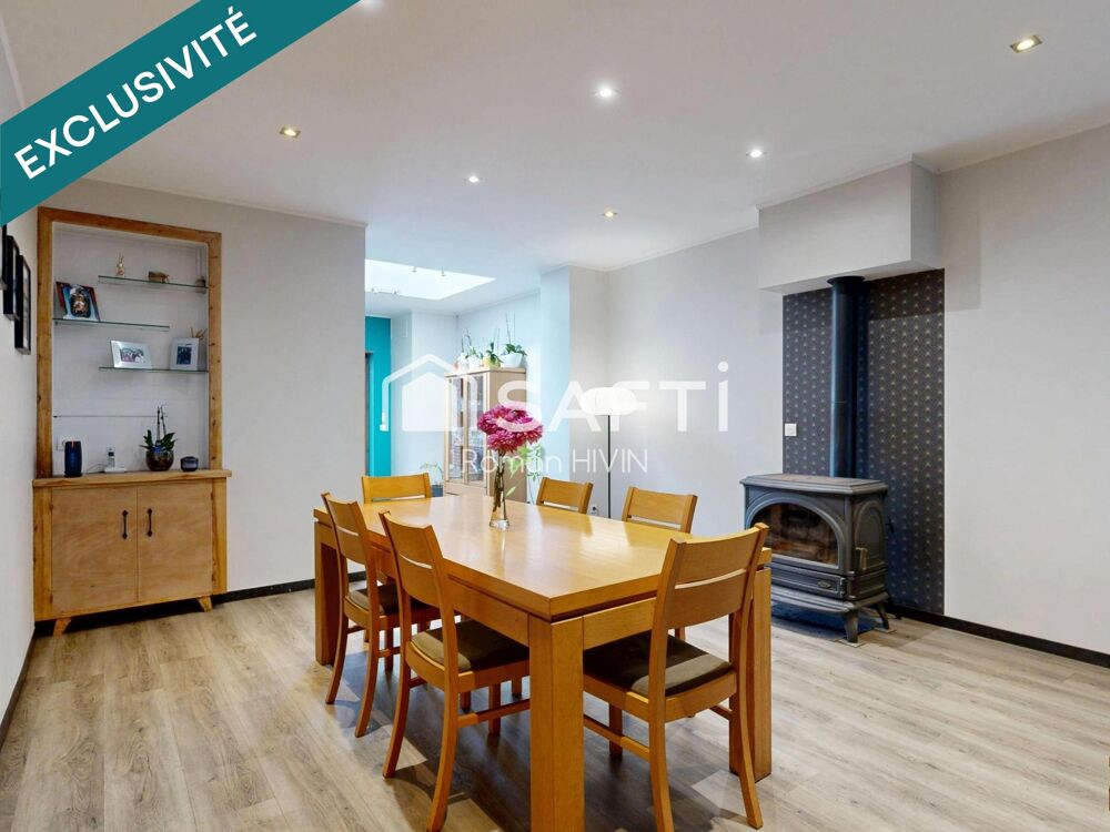 Vente Maison Maison familiale 230 m², jardin 575 m² et grand garage Wattrelos