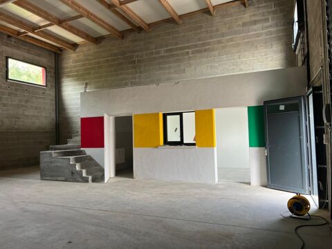 LOCAUX ARTISANAUX DOMPIERRE  300M&sup2; 3280 17139 Dompierre-sur-mer