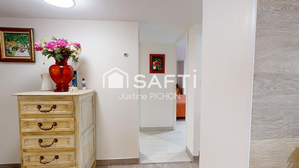 � vendre  Maison Hy�res (83400)