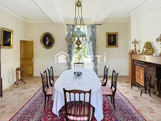  Maison � vendre 9 pi�ces 304 m�