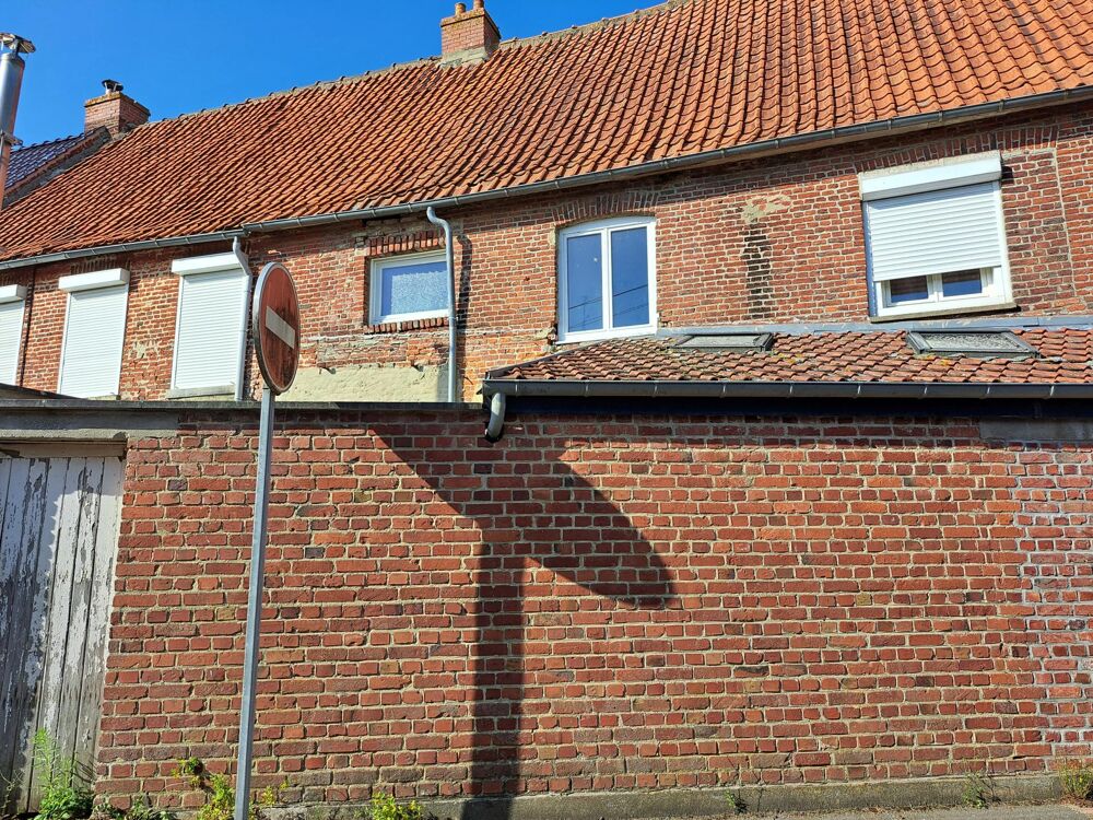 MAISON SEMI MITOYENNE STAPLES