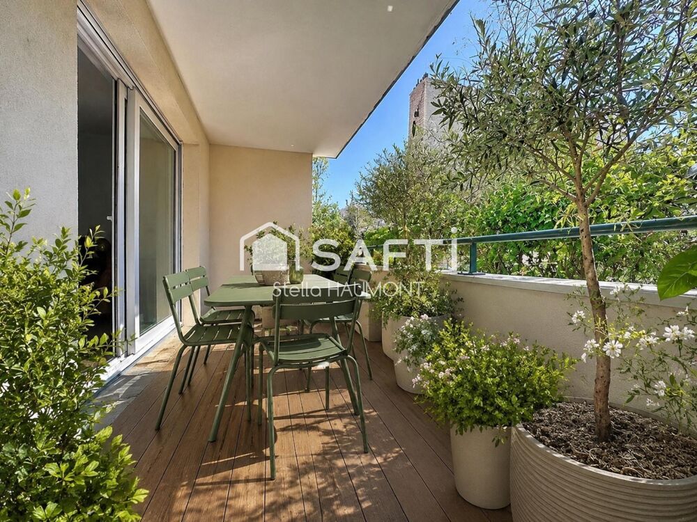 Vente Appartement 4P avec 3 chambres, un balcon et une place de parking en sous-sol Asnieres-sur-seine