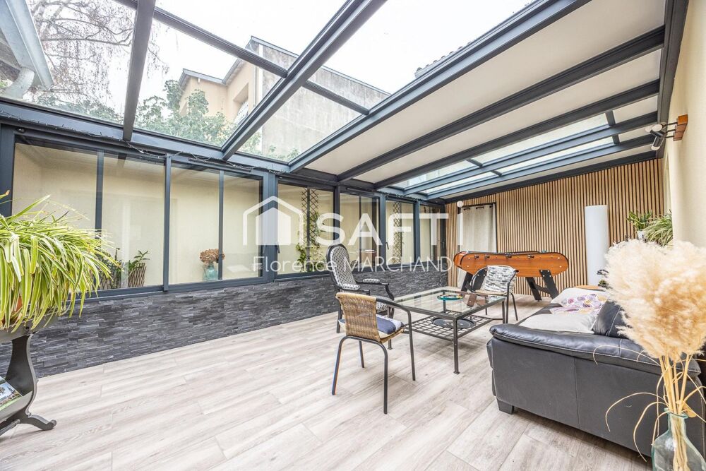 CHAMPOMMIER PROCHE GARE AU CALME SUPERBE MAISON 4 CH VÉRANDA JARDIN GARAGE
