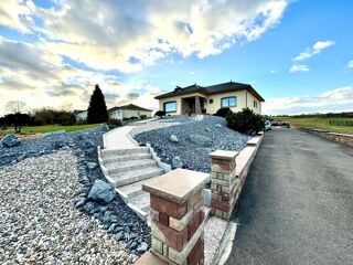  Maison � vendre 8 pi�ces 256 m�