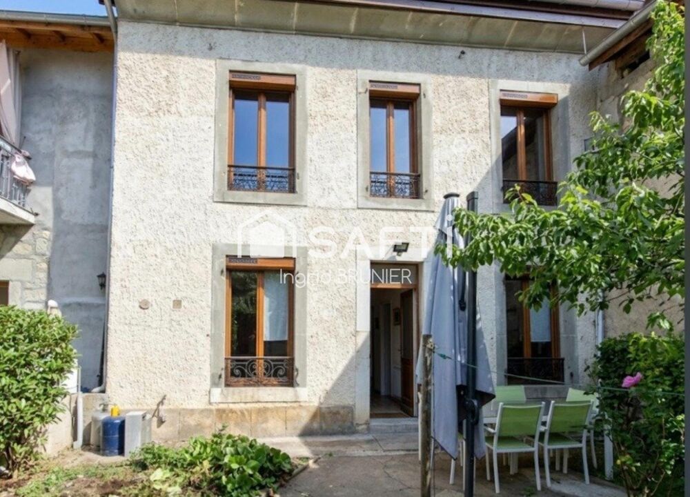 Maison mitoyenne 4 chambres + 50 m² de combles aménageables
