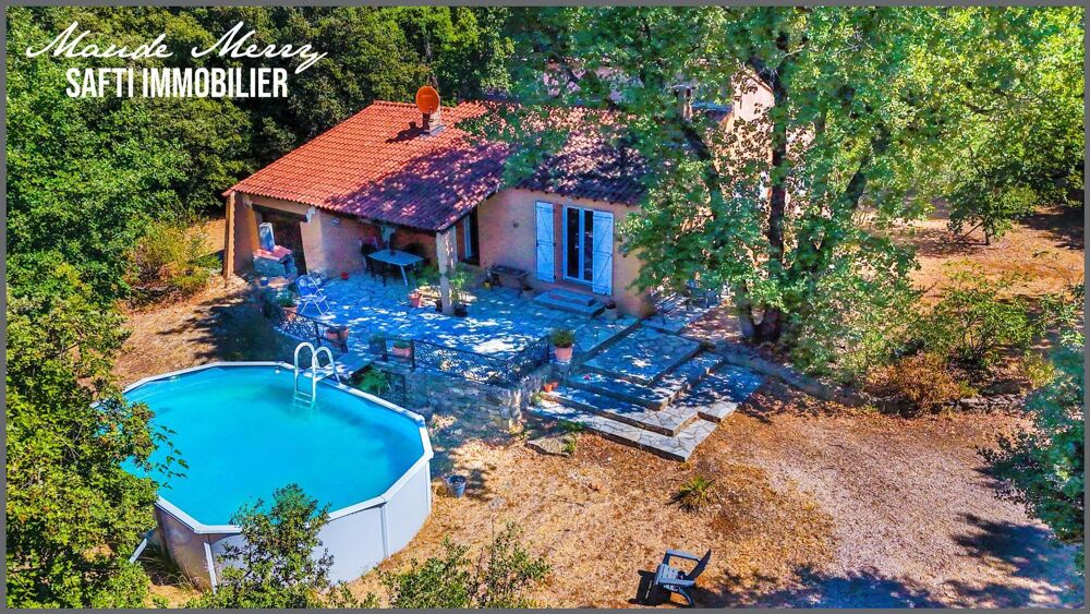 Vente Maison Villa construction traditionnelle d'une surface de 125 m2 - 3 chambres - deux pièces d'eau et deux WC - garage et terrain clôtur La roquebrussanne
