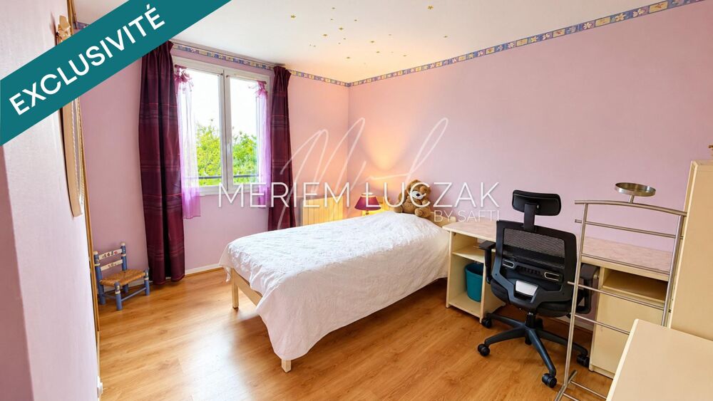 Vente Maison Maison familiale de 94 m² avec jardin, garage et potentiel d'aménagement Plaisir