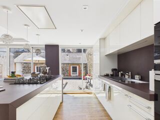  Appartement à vendre 7 pièces 198 m²