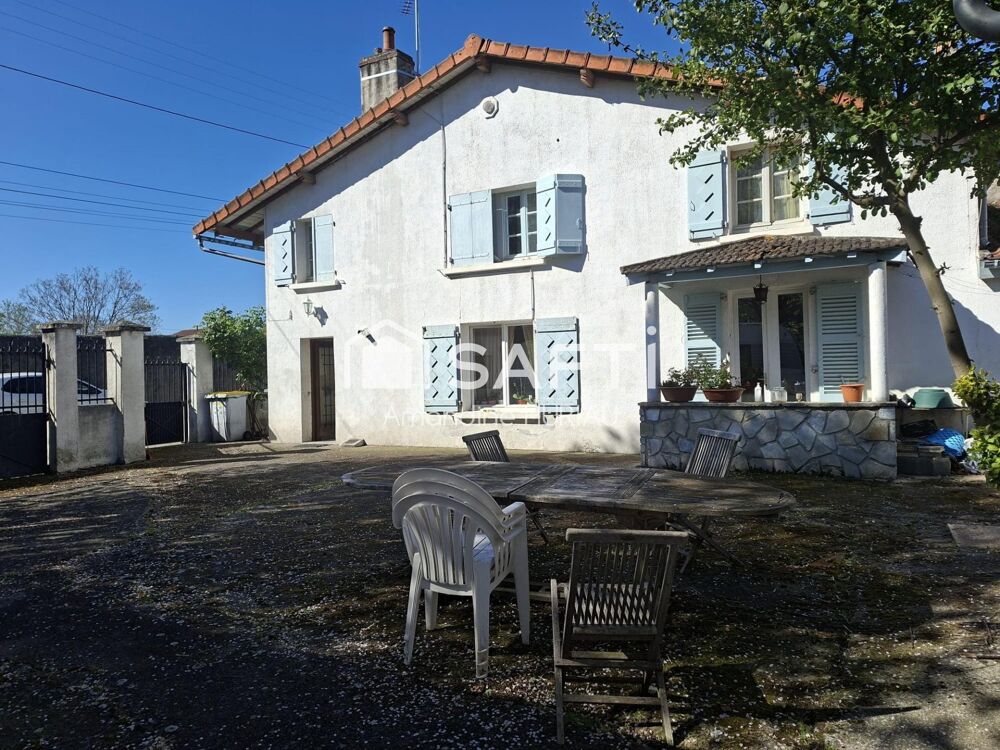 Maison de 98 m2 avec cour fermée au centre ville !