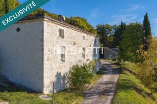 Maison 6 pièces 180 m² · à Hautefage-la-Tour · 180 m² · 499 900 €
