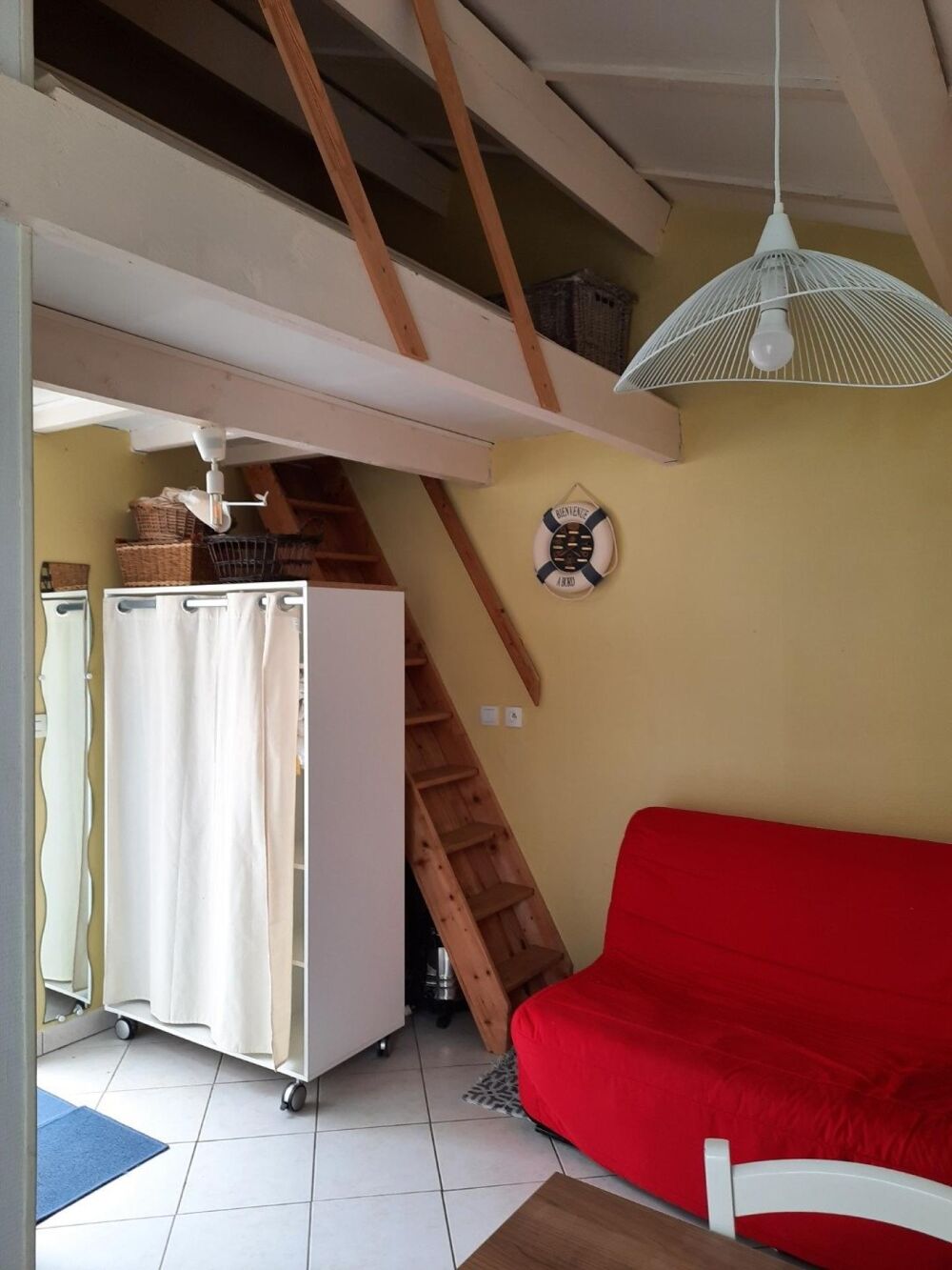 Vente Appartement La Rochelle, studio de 2002, cour et parking La rochelle