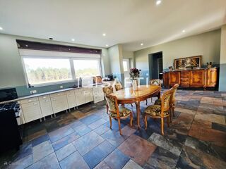  Maison � vendre 7 pi�ces 330 m�