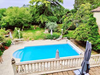  Maison � vendre 8 pi�ces 266 m�