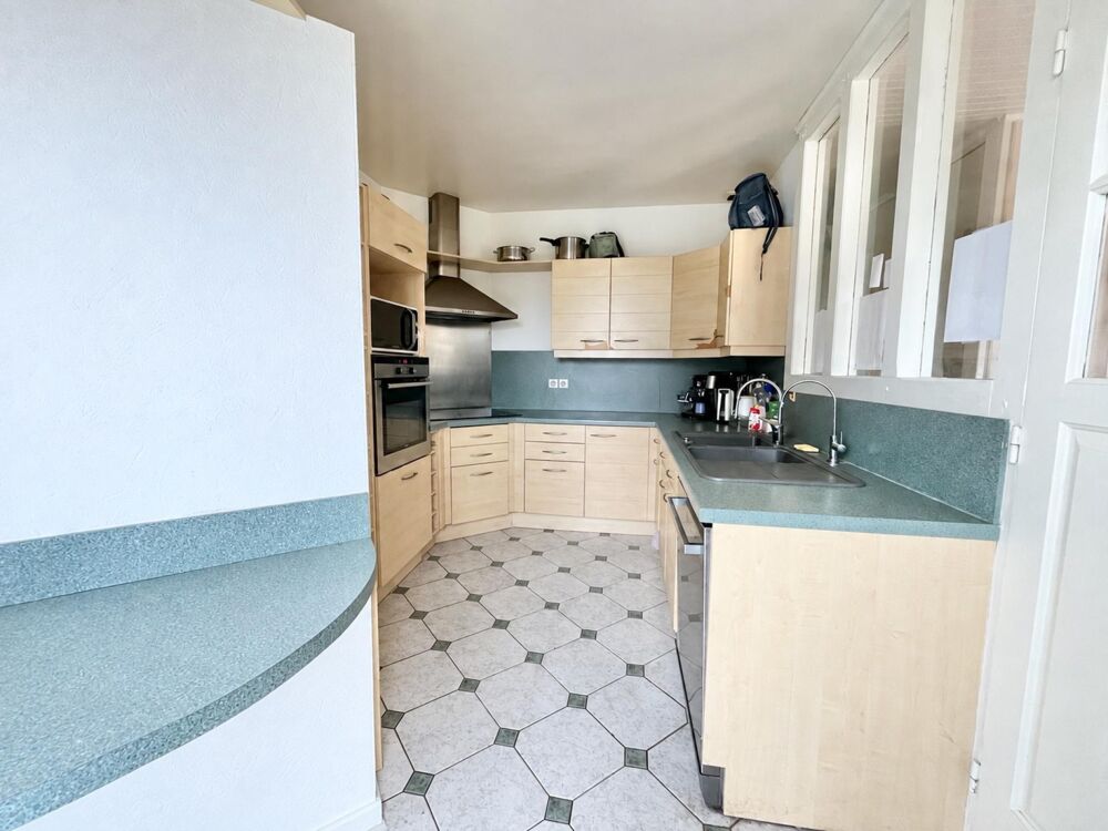 Vente Maison Maison de 142m2 avec de très grand espaces. Arelaune-en-seine