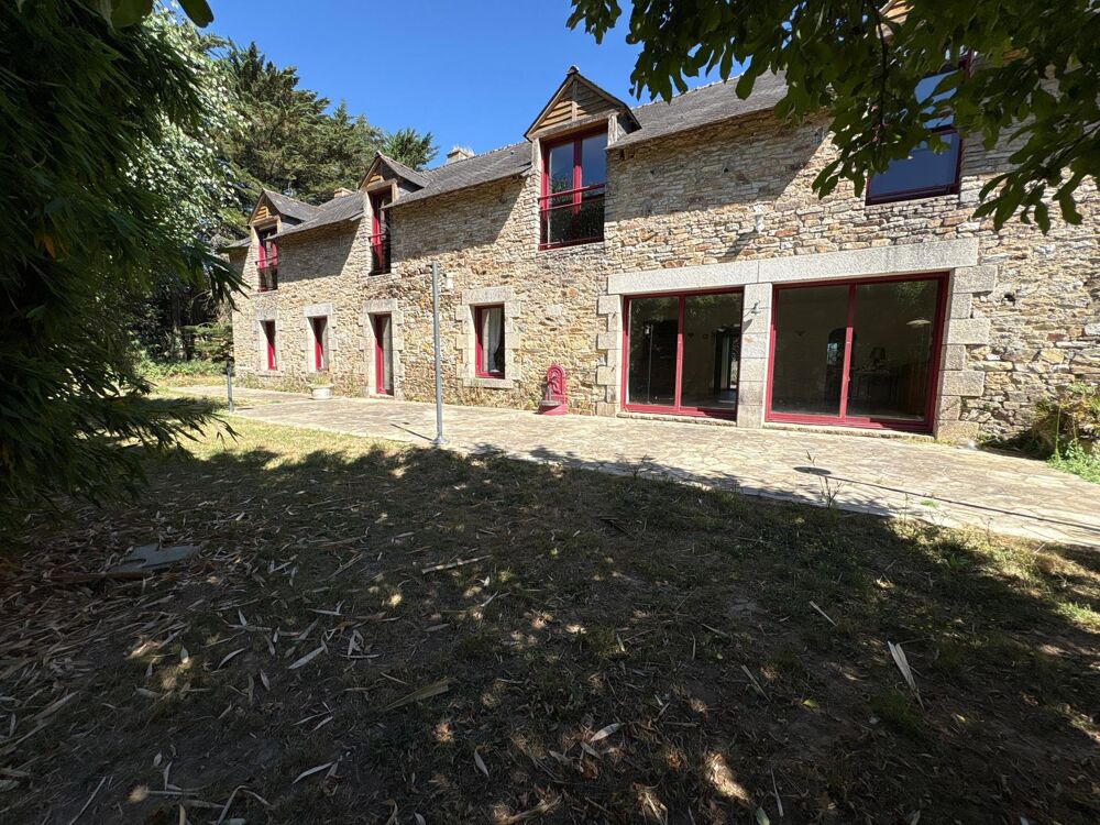 Magnifique corps de ferme + 5,5 hect de terrain