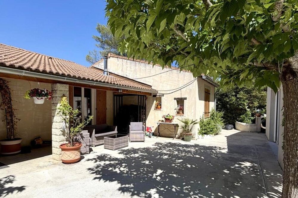 Vente Maison Belle propriété 9 pièces sur parcelle de 5 370 m2 Simiane-collongue