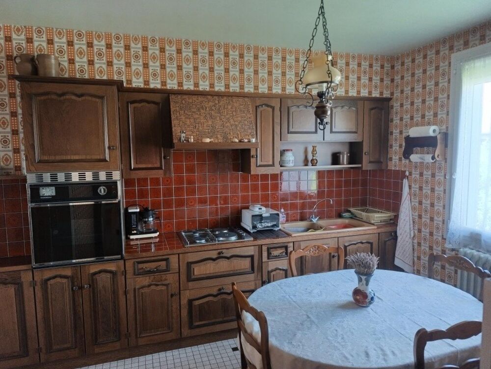 Vente Maison Maison sur sous-sol complet, 4 chambres possibles et jardin sans vis-à-vis Issoudun