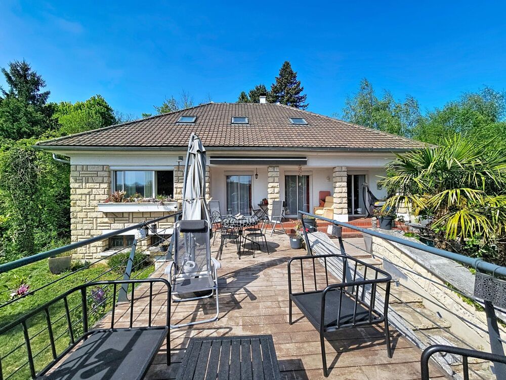 Propriété 165 m² sur un terrain de 5200m² Donnemarie