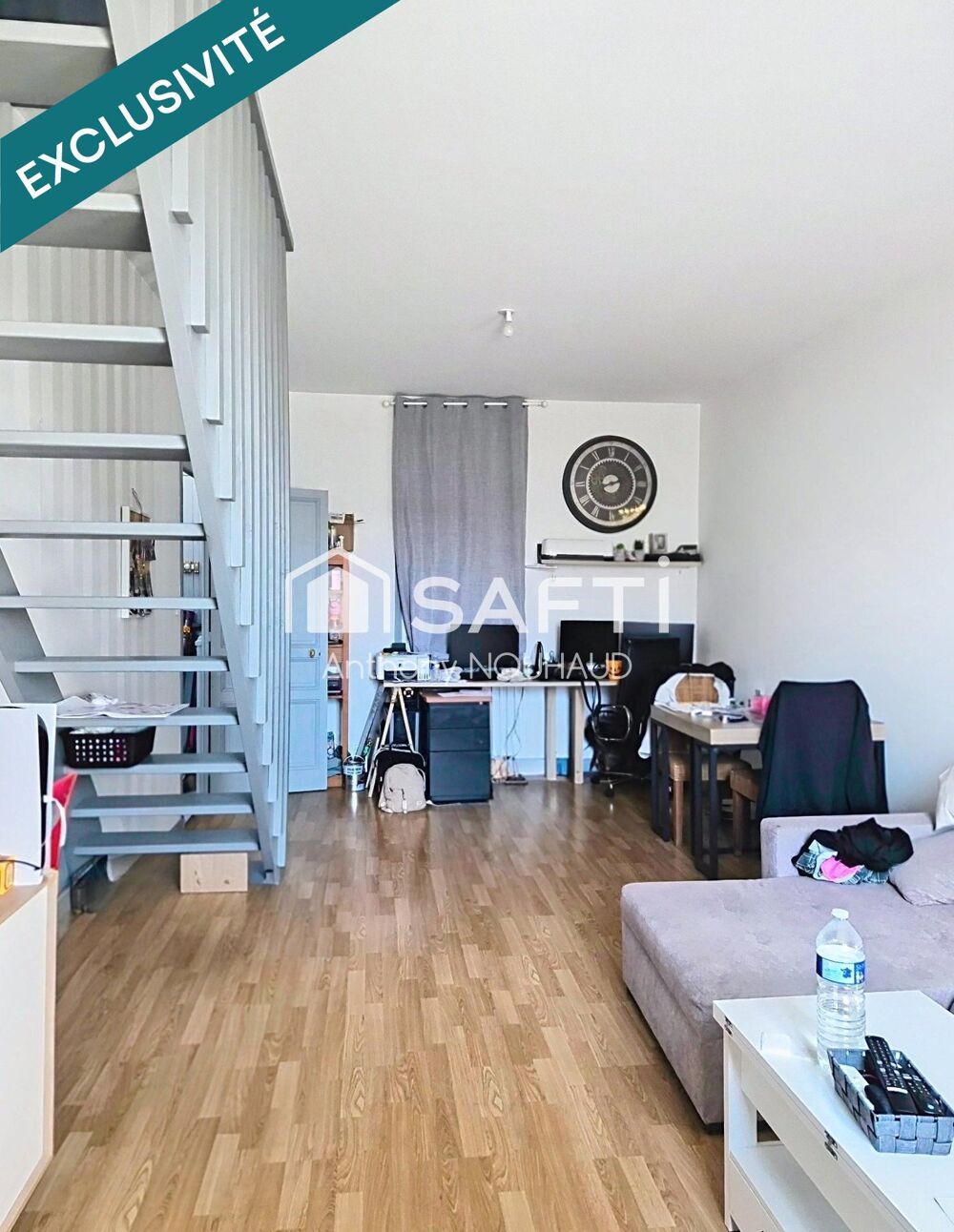 Vente Maison Maison de ville, avec trois chambres, séjour, cuisine, 2wc, SDE, jardin clos et garage. Gond-pontouvre