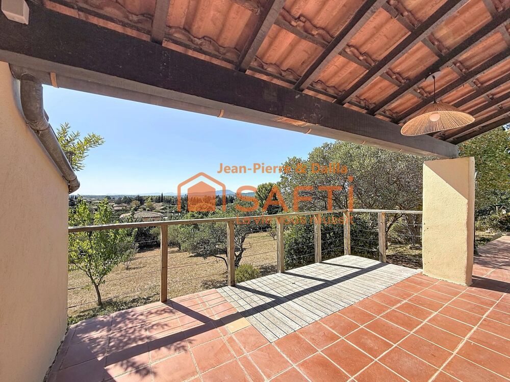Villa de 104m² sur 1977m² de terrain avec vue panoramique