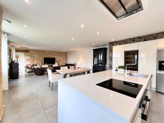  Maison � vendre 6 pi�ces 172 m�