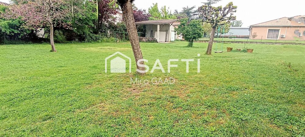 Vente Terrain Terrain plat dans une impasse avec dependances Saint-sulpice-la-pointe