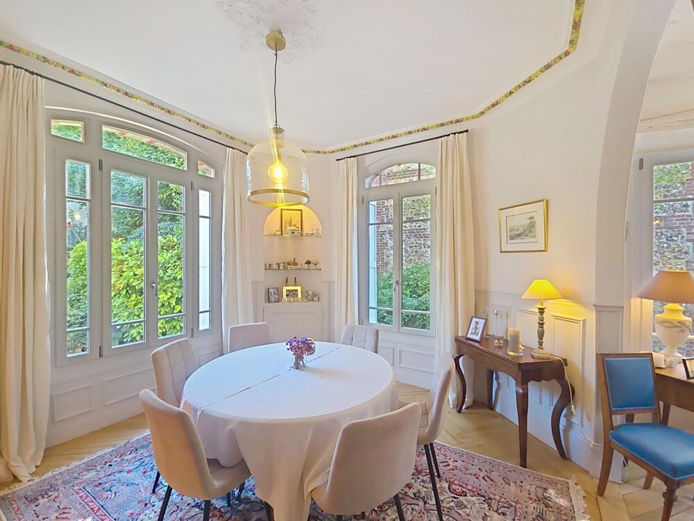 Vente Maison DEMEURE ROUEN GARE  220 M2 ET DEPENDANCE DE 70 M2 Rouen