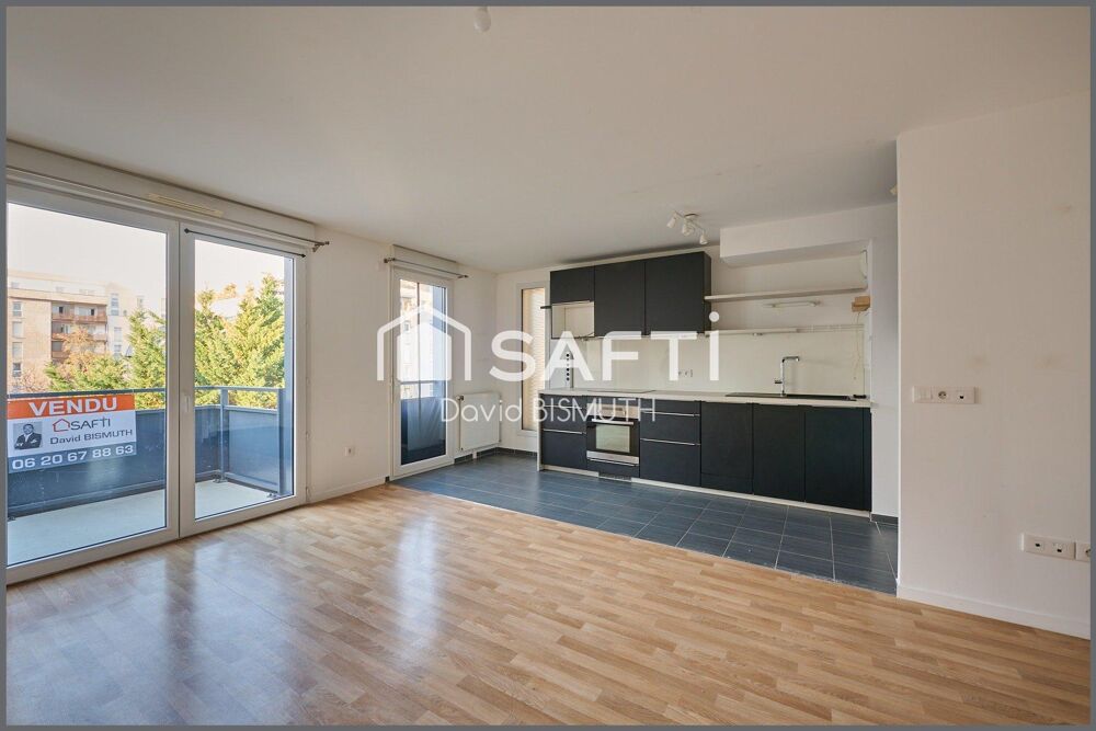 Vente Appartement APPARTEMENT 4 PIÈCES – 80 M² – 3 CHAMBRES – BALCON – PARKING SOUS-SOL Gennevilliers