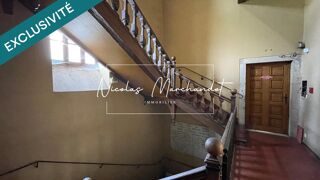  Immeuble  vendre 800 m