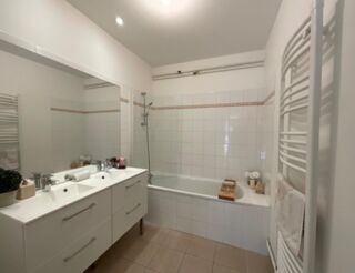  Appartement � vendre 3 pi�ces 81 m�