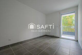 Vente Appartement Bordeaux Caudéran – T3 récent au calme avec balcon filant et parking sécurisé Bordeaux
