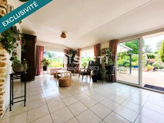  Maison à vendre 9 pièces 214 m²