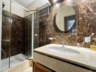  Appartement � vendre 5 pi�ces 100 m�